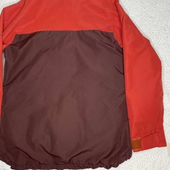 Dakine Tilly Jane Gore-Tex 2L Insulated Winter Jacket: Size Extra Small - Picture 9 of 14